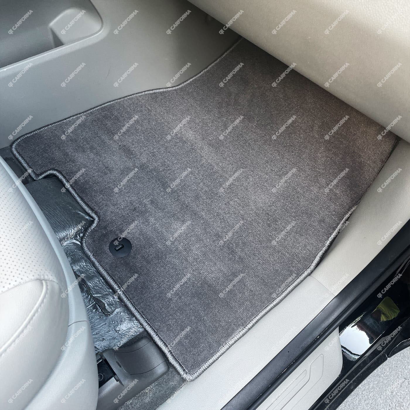 Ворсовые коврики на KIA Carnival III 7 мест 2014&nbsp;-&nbsp;2021 в Ярославле