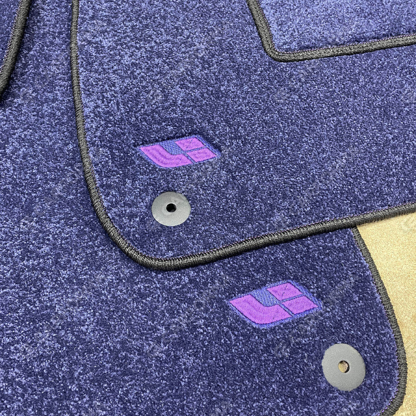 Коврики на Li L7 2022&nbsp;-&nbsp;2026 в Ярославле