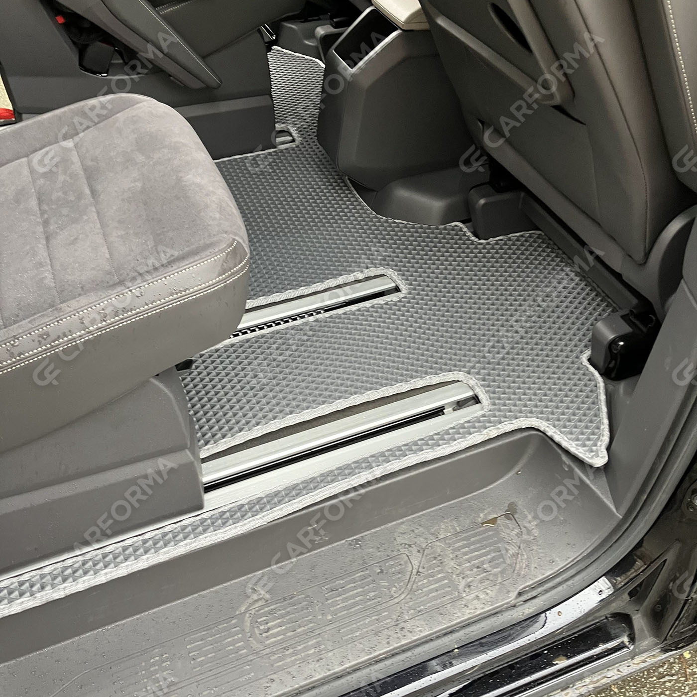 Ворсовые коврики на Volkswagen Multivan (T7) 2021&nbsp;-&nbsp;2026 в Ярославле