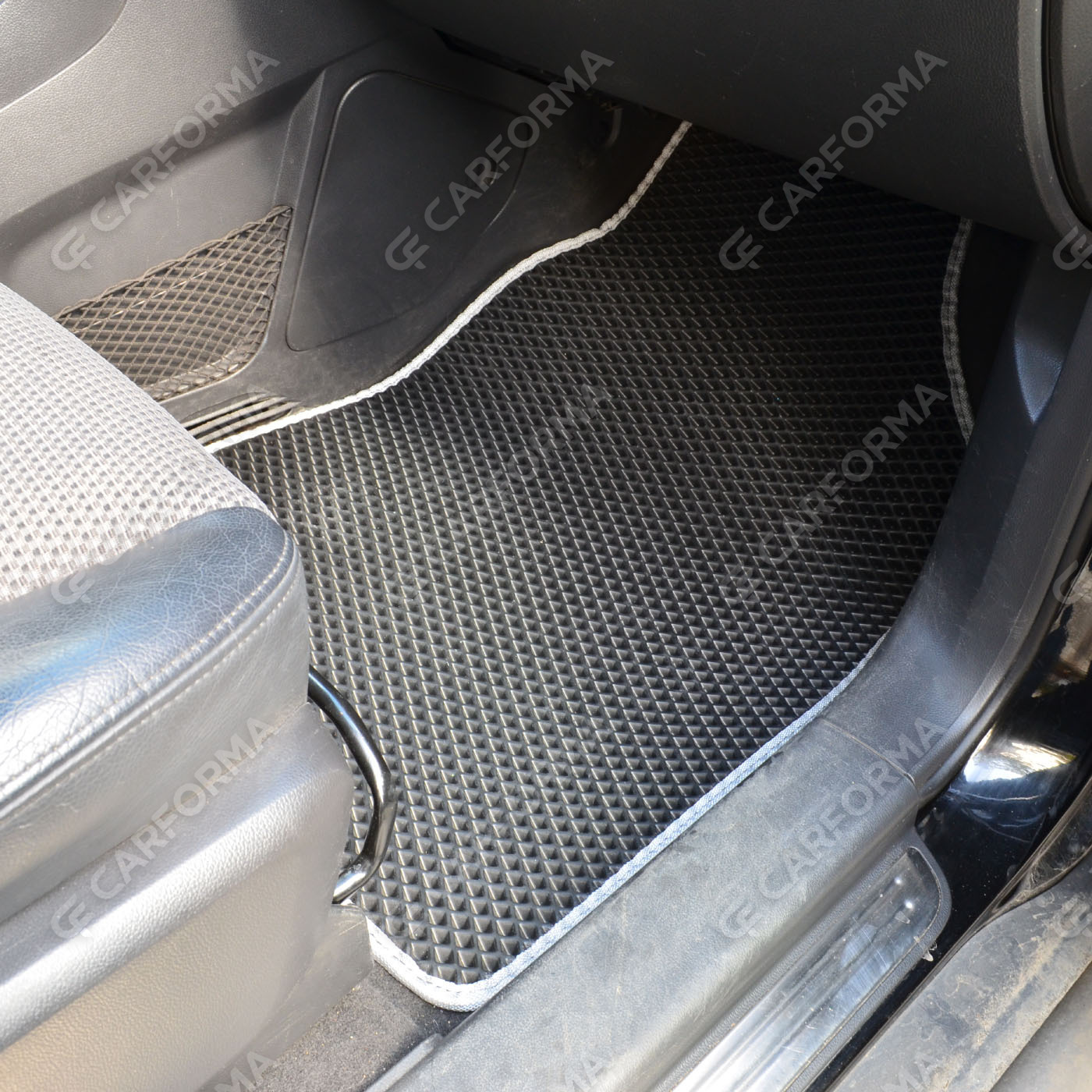 Коврики на Chevrolet Captiva 2006&nbsp;-&nbsp;2018 в Ярославле