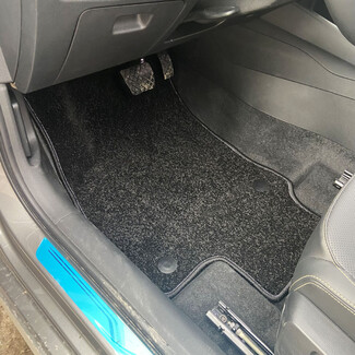 Ворсовые коврики на Audi Q2L 2016&nbsp;-&nbsp;2026 в Ярославле