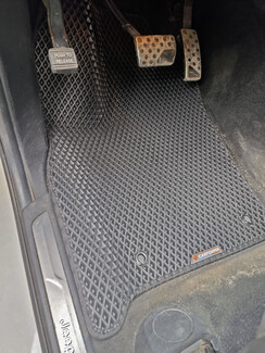 EVA коврики на Jeep Grand Cherokee (WK2) 2010 - 2022 в Ярославле EVA коврики на Jeep Grand Cherokee (WK2) 2010 - 2022 в Ярославле