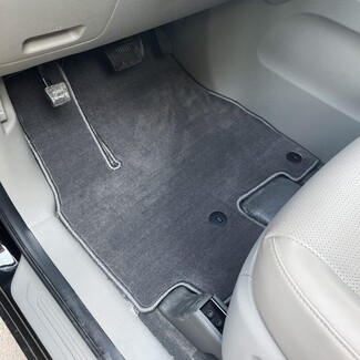 Ворсовые коврики на KIA Carnival III 7 мест 2014&nbsp;-&nbsp;2021 в Ярославле