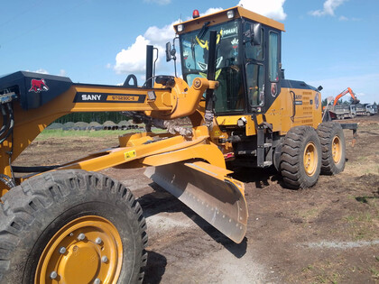 Коврики на Спецтехника Автогрейдер SANY STG230C 8 AWD  в Ярославле