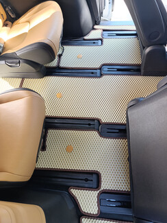 Ворсовые коврики на KIA Carnival IV 9 мест 2020 - 2025 в Ярославле Ворсовые коврики на KIA Carnival IV 9 мест 2020 - 2025 в Ярославле