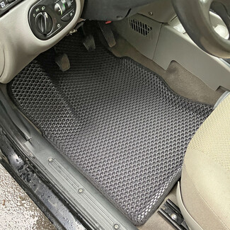 Коврики на Lada (ВАЗ) Kalina 2004&nbsp;-&nbsp;2018 в Ярославле