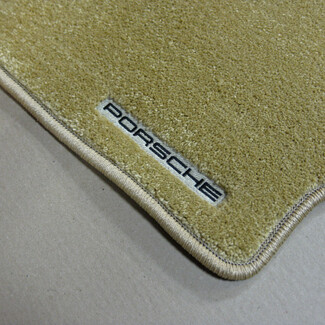 Ворсовые коврики на Porsche 944 1981 - 1991 в Ярославле Ворсовые коврики на Porsche 944 1981 - 1991 в Ярославле