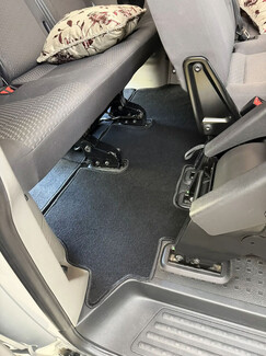 Водительские коврики Volkswagen Caravelle (T6.1) 2019 - 2024 в Ярославле Водительские коврики Volkswagen Caravelle (T6.1) 2019 - 2024 в Ярославле