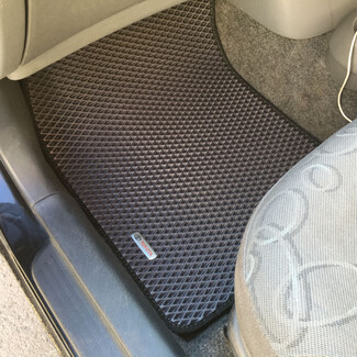 Ворсовые коврики на Toyota Vitz I 1998&nbsp;-&nbsp;2005 в Ярославле